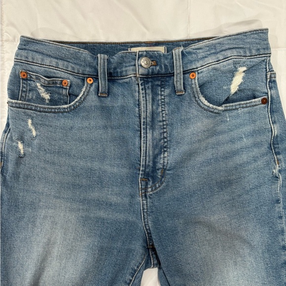 Madewell Distressed Jeans | Medium Wash | Size 28 - Picture 2 of 11